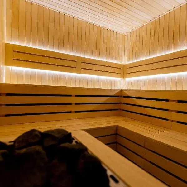 Field Apartments and SPA Kolasin, hotel in Kolašin
