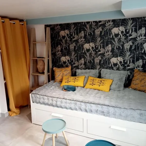 le petit moulin, hotel v destinaci Montendre