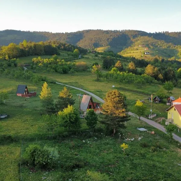 AA Pine vikendica za izdavanje u srcu Zapadne Srbije, hotel din Nova Varoš