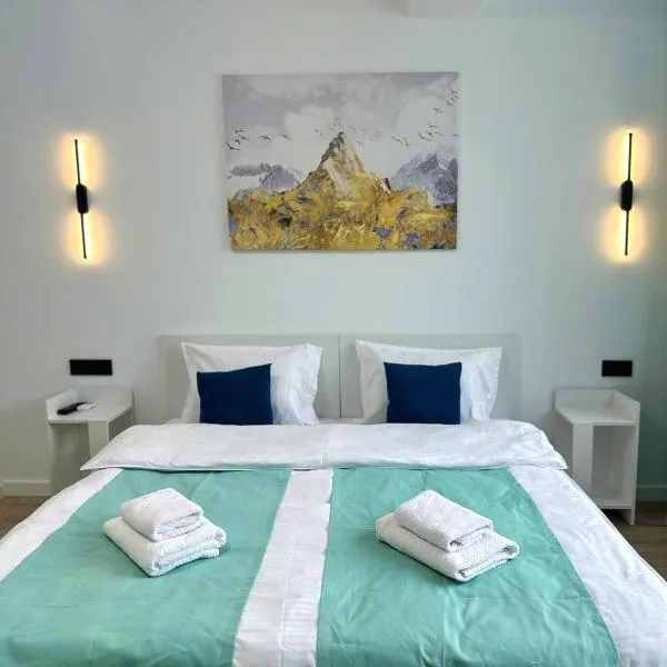 Ocean Breeze, hotel in Almaty