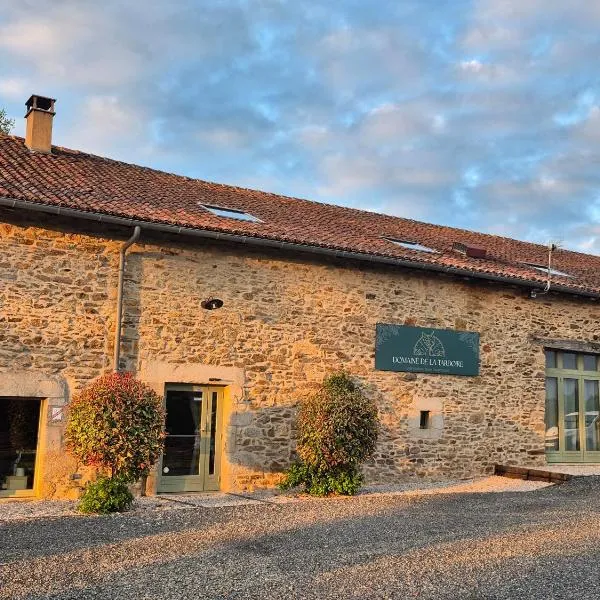 Domaine de la Tardoire, hotel em Oradour-sur-Vayres