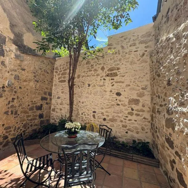 Charmante maison rénovée, hotel em Nérac