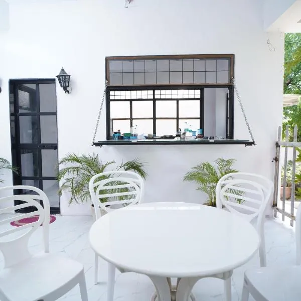 Ragade's Swarajya luxury Homestay, hotel in Aurangabad