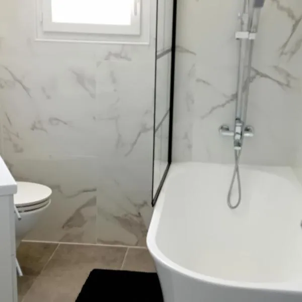 Chez Jacques, hotel v destinaci Port-la-Nouvelle