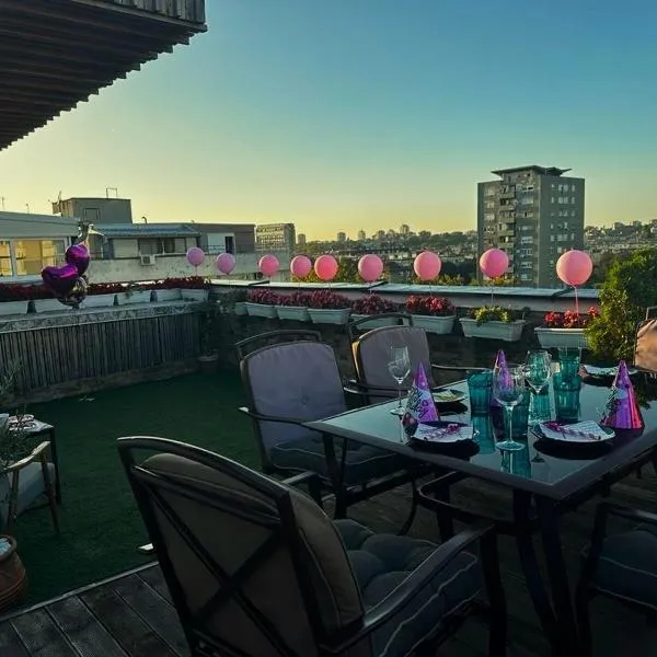 Penthouse studio Lola New Belgrade, hotel v destinaci Novi Beograd