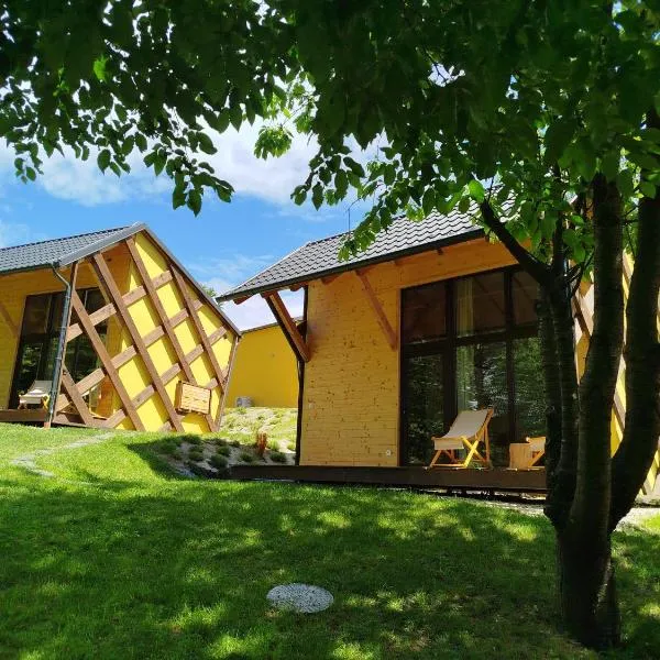 Glamping Kr'Bee, hotel u gradu 'Mala Nedelja'