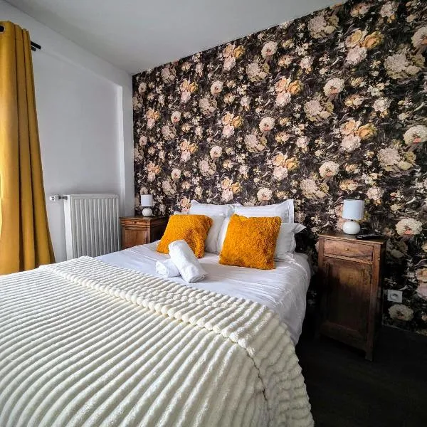 Le Clos des Roses, hotel v destinaci Pérouges