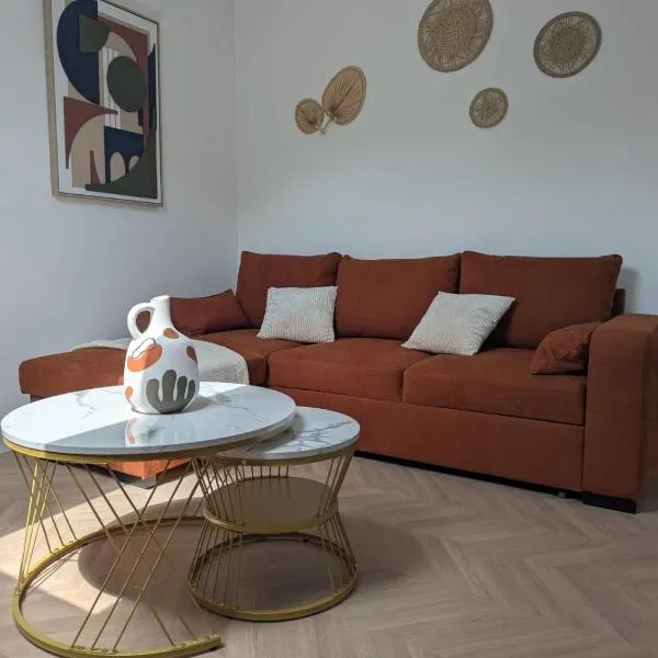 Sirius 3 - Superbe appartement centre ville pour 4 Personnes, ξενοδοχείο στη Λε Μανς