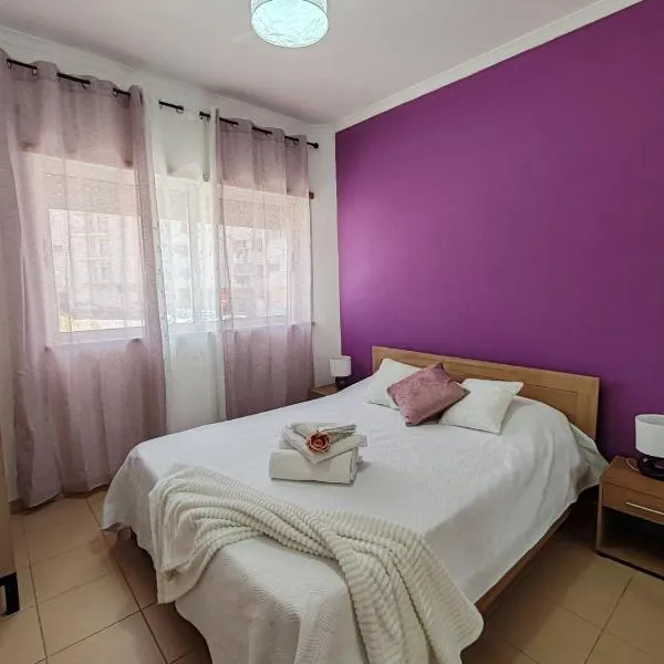 T2 -C PraiaMar - Casas & Papeis, hotel in Armação de Pêra