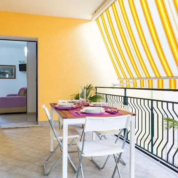 SOLIRIS Apartments, hotel sa Agropoli