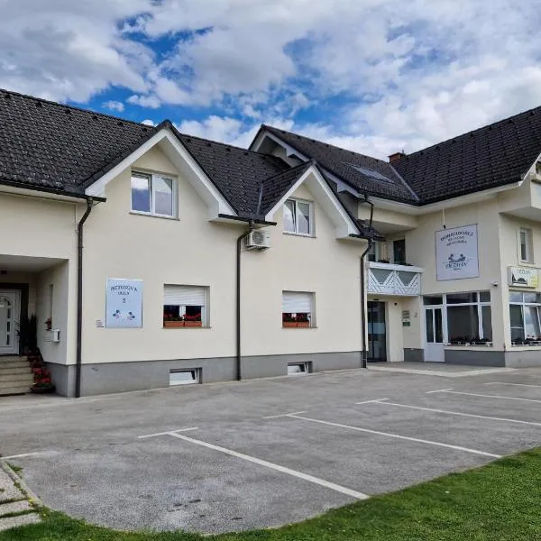 Dežman Apartments & Rooms, hotel v destinaci Kranj