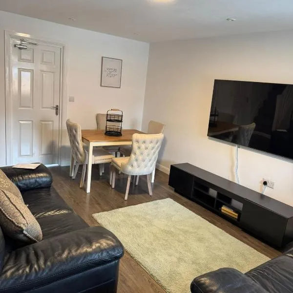 6 Coleridge Crescent، فندق في Leverstock Green
