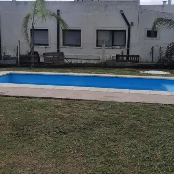 Casa con Pileta y Quincho cerca de Salta - Ideal para desconectar, hotel di Cerrillos