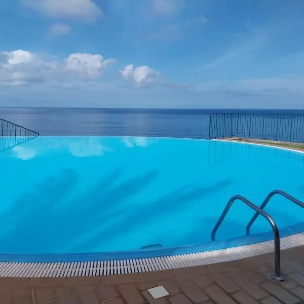 Casa Delores, by Specialstays、フンシャルのホテル