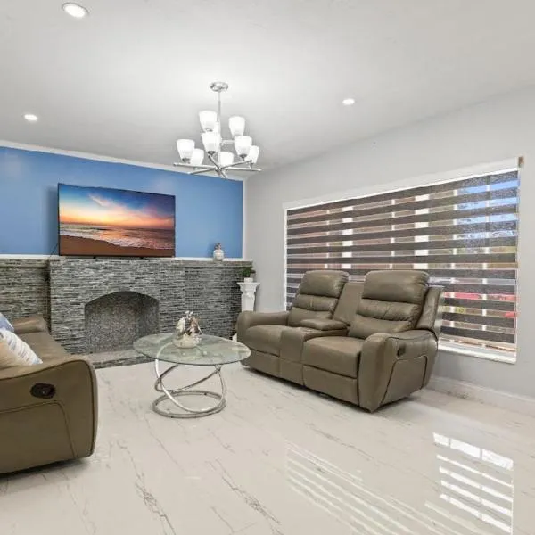 Spacious Home With King Bed Near Stadium, hotel u gradu 'Norland'