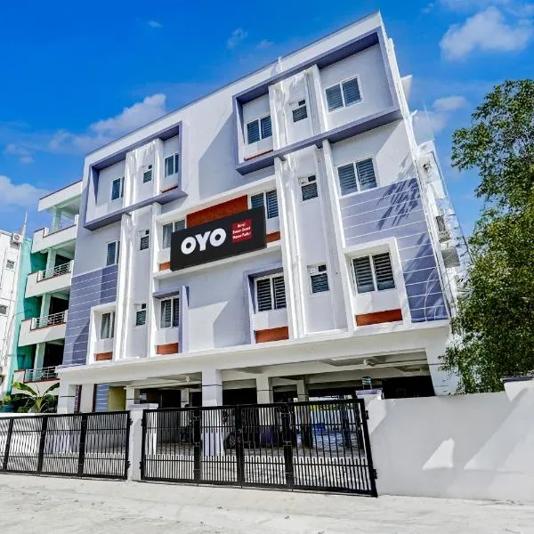 Hotel O Eswar Guest House Padur, hotel in Chennai