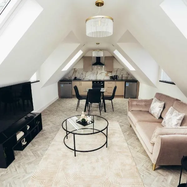 Hen & Chickens Luxury Apartments, Free Parking, By DerBnB, hotel en Derby