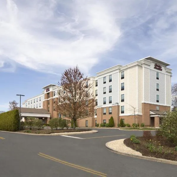 Hampton Inn & Suites Yonkers - Westchester, hotel v destinaci Yonkers