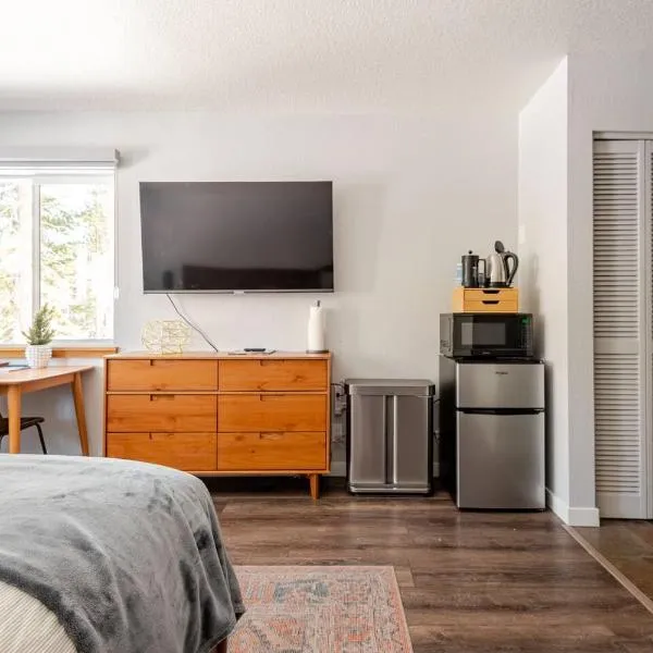 The Lookout Loft Great views and King Sized Bed, hotel in Kirkwood