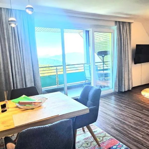 Penthouse Apartment 1511 Gerlitzen - Kärnten Card im Sommer inklusive!, hotel Treffenben