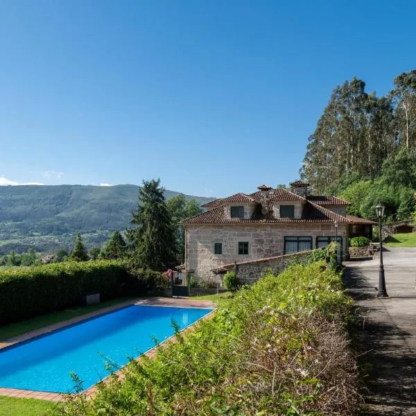 3 Cabras Perdidas, hotel em Arbo