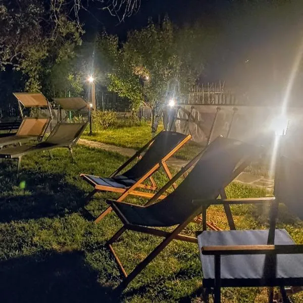 La Tua Dimora tra le Cinque Terre e le Alpi Apuane, hotel in Sarzana