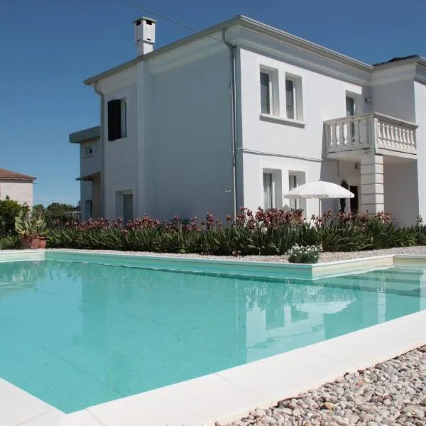 Una Stanza nel Parco, hotel in Ariano nel Polesine