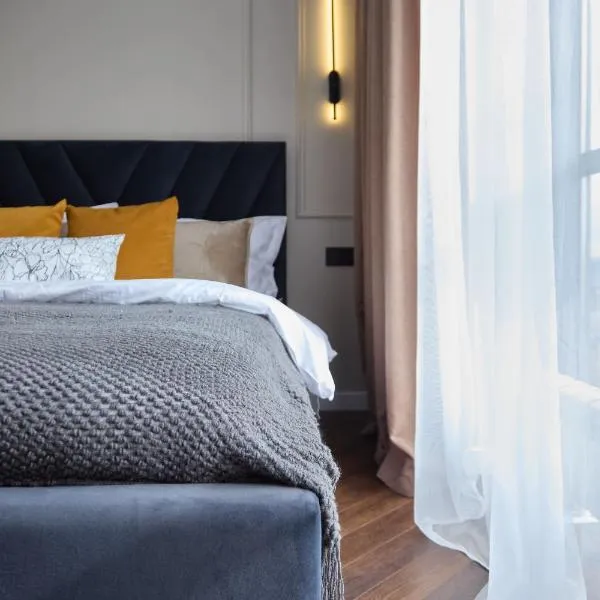Alatau View - Семейные апартаменты с 3 спальнями, hotel in Almaty