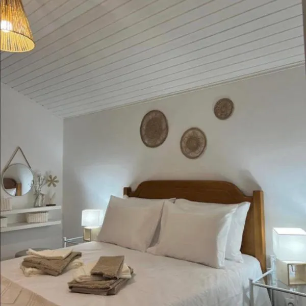 Sunny Calheta Apartment MQ3 & Mountain View & Near Beach, hotel in Calheta