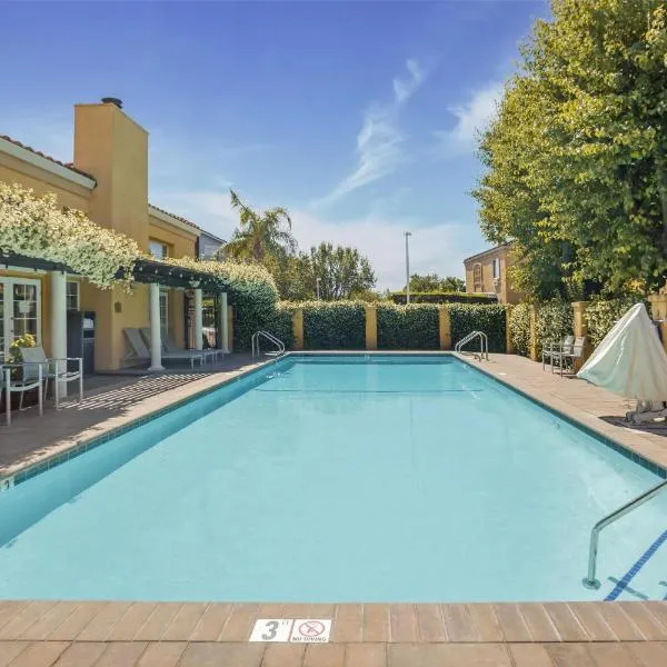 Best Western Plus Dixon Davis, hotel v destinaci Dixon