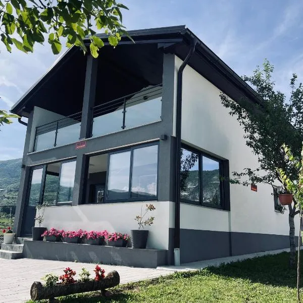 Vikendica Bošnjak, hotel in Prozor