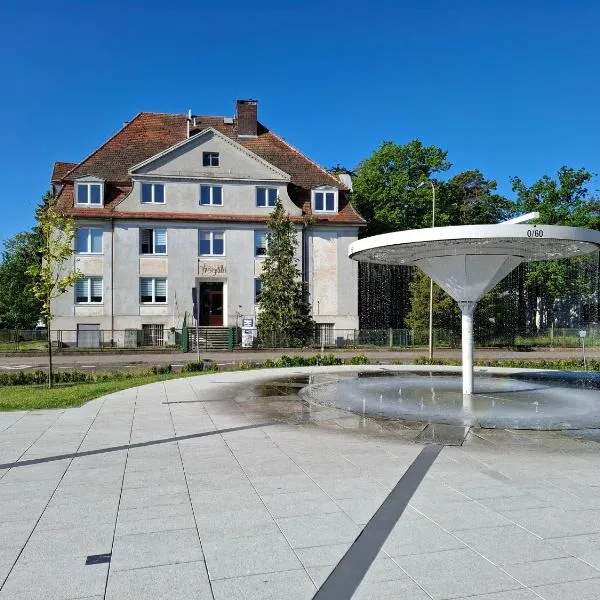 Pokoje wakacyjne Fregata, hotel v mestu Świnoujście