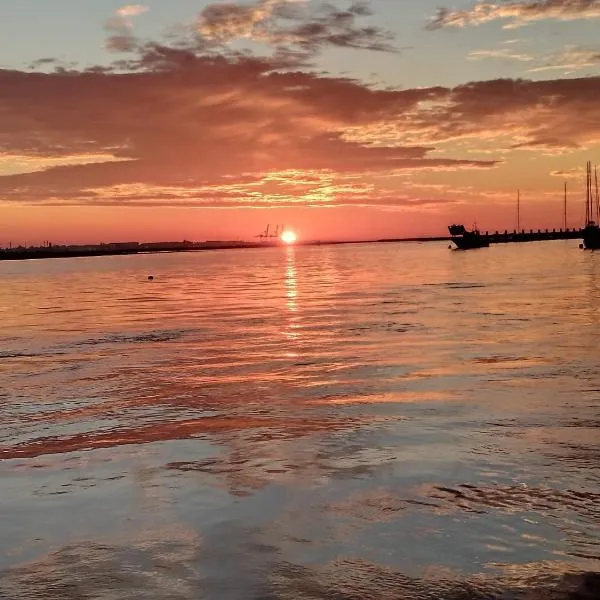 barco marismas del sur, hotel en Punta Umbría