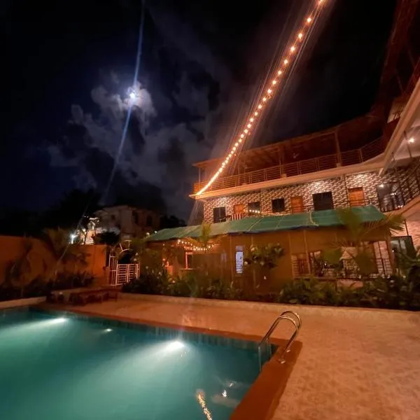 12 Monks - Backpacker Resort, hotel v destinaci Arambol