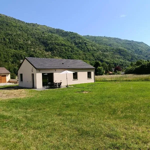Maison l'Echappée Belle Pyrénées，Vicdessos的飯店