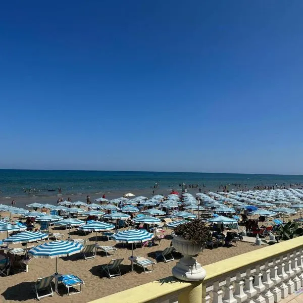 Ibisco Hotel, hotel a Rodi Garganico