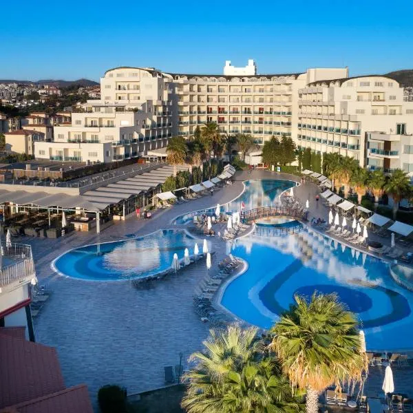 Sealight Resort Hotel, hotel in Kuşadası