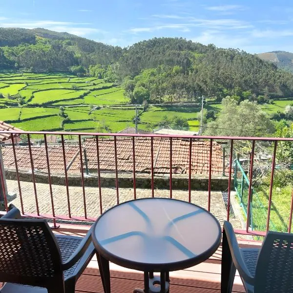 Casa de Labrujó - Vista Panorâmica e Tranquilidade, Hotel in Ponte de Lima