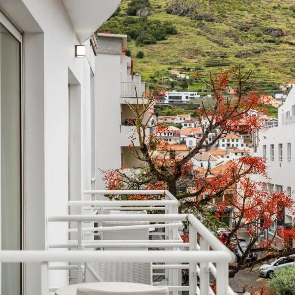 White Waters Hotel, hotel v destinaci Machico