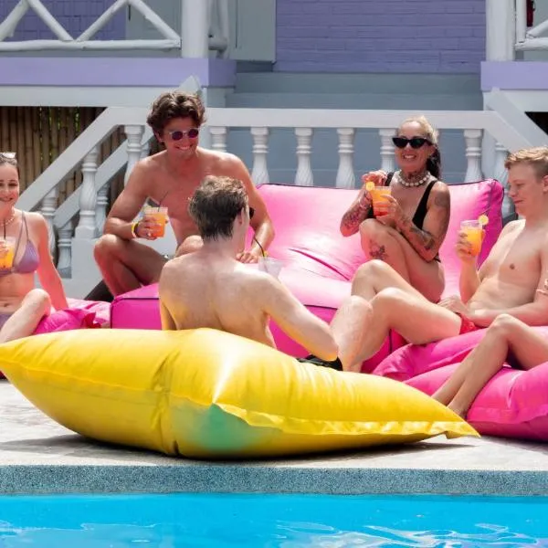 Slumber Party Beach Club and Resort Koh Phangan, hotel v destinaci Ko Pha Ngan