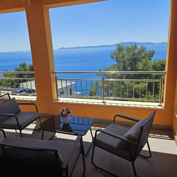 Apartments Martina, hotell i Prizba