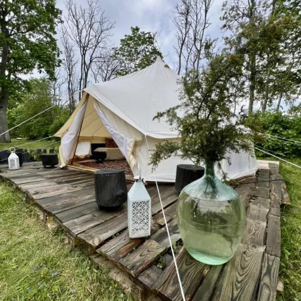 Muhu Leeni Glamping, khách sạn ở Kuivastu