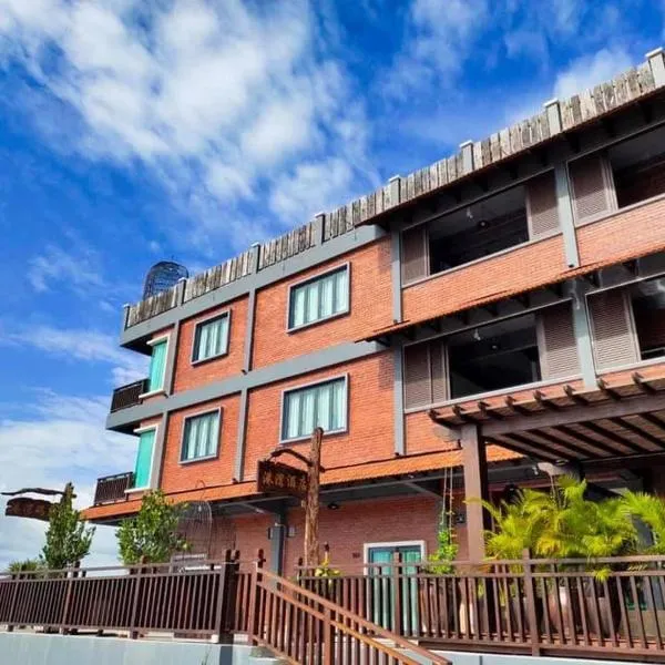 Capital O 91170 Kurau Bay Hotel, hotel in Kuala Kurau