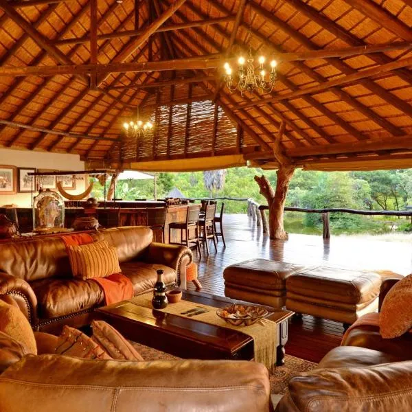 Royal Morubisi Founder's Lodge, hotel a Kaingo Private Game Reserve