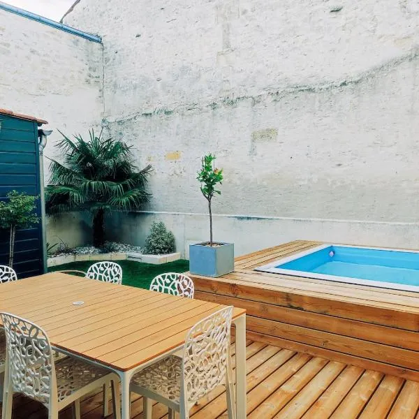 Maison de ville au calme, hotel v destinaci Cognac
