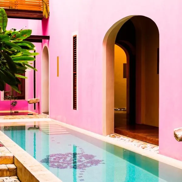 Rosas & Xocolate Boutique Hotel and Spa Merida, a Member of Design Hotels, hotell i San Pedro