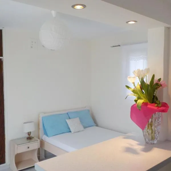 Mini City Center Studio: Rodos Şehri şehrinde bir otel