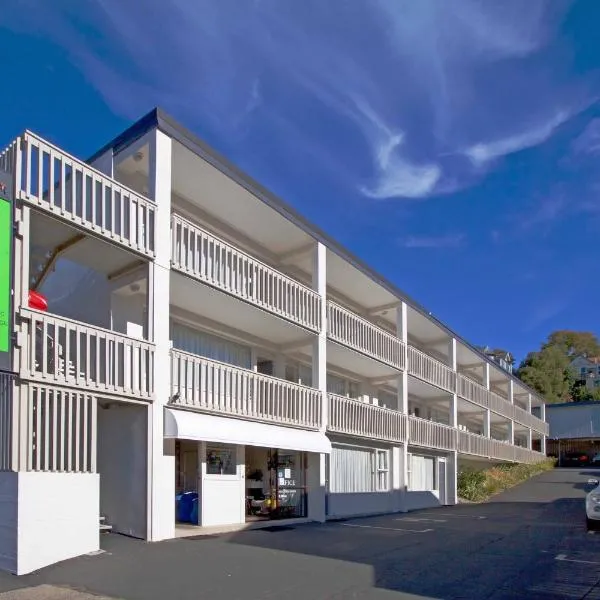 George Street Motel Apartments, hotell i Port Chalmers