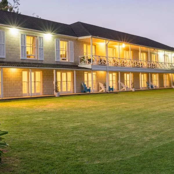 Discovery Settlers Hotel, hotel in Kauri