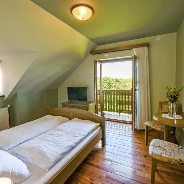 Turistična Kmetija Pungračič, hotel in Zavrč
